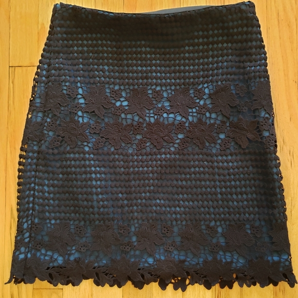 LOFT Ann Taylor Teal Black Lace Skirt Size 0 Romantic Goth - Picture 3 of 7